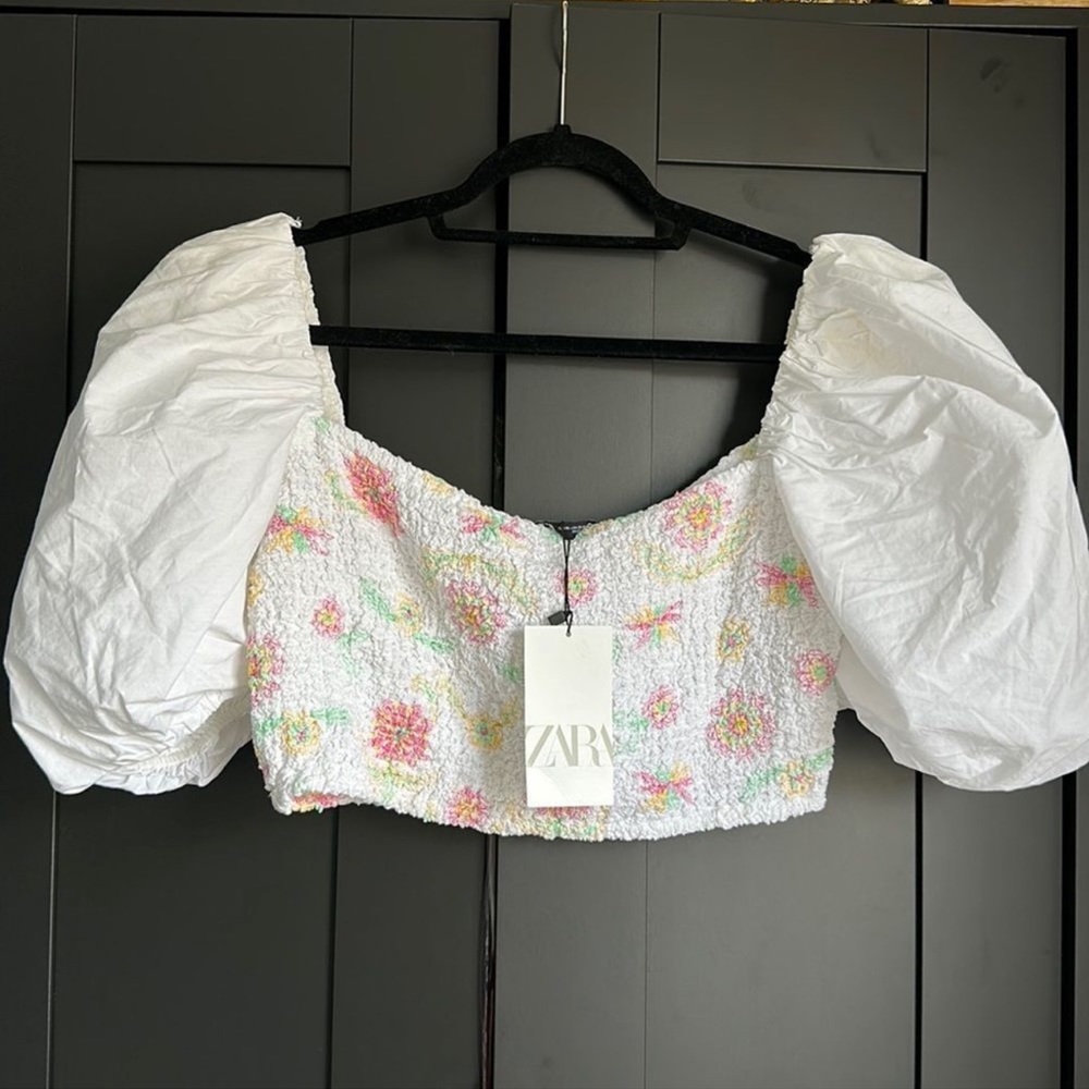 Zara puff sleeve crop top